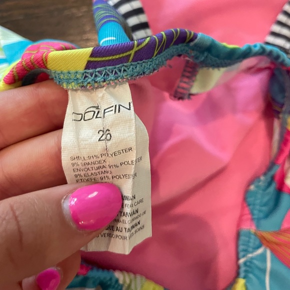 Uglies Women's V-2 Back One Piece Swimsuit - Picture 3 of 4